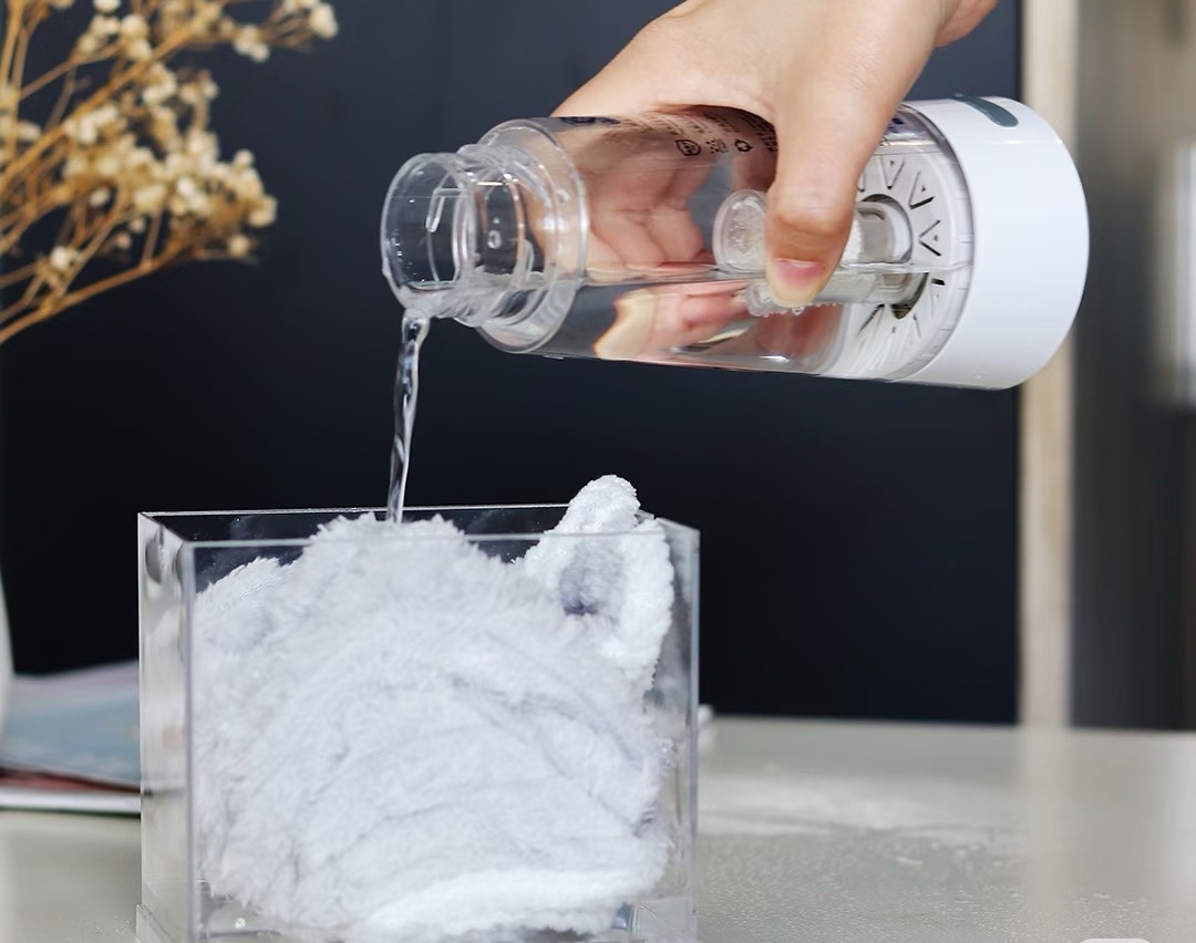 Solution generated by Argentumix does not irritate intact skin