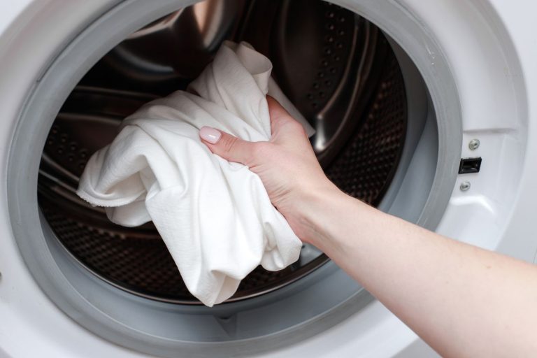 How to Save Energy Without Sacrificing Laundry Freshness in Cold Wash